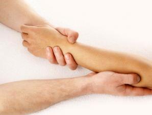 Симптомы и различные методики лечения лимфостаза рук